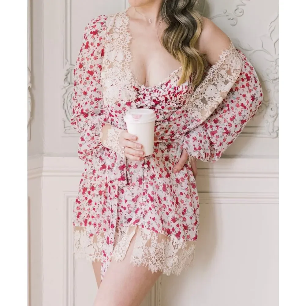 For Love & Lemons NWT Victoria’s Secret Pink Lace Floral Melrose Mini Robe XS